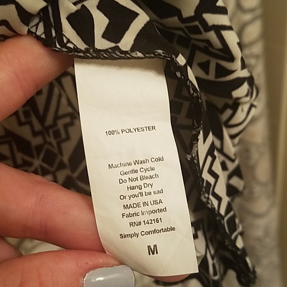 Lola Lularoe Skirt - Picture 5 of 5